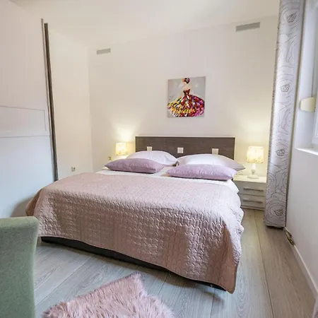 Apartamento Two-bedroom In Xcvii *