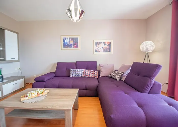 Apartman Two-bedroom In Xcvii