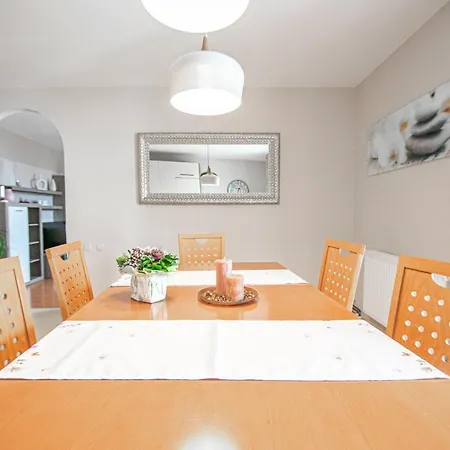 Two-bedroom In Xcvii *
