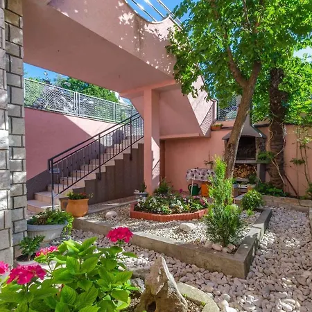 Two-bedroom In Xcvii