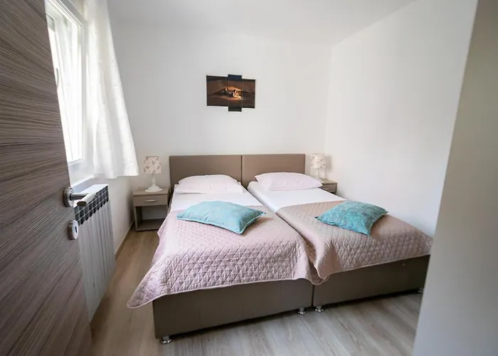 Lägenhet Two-bedroom In Xcvii