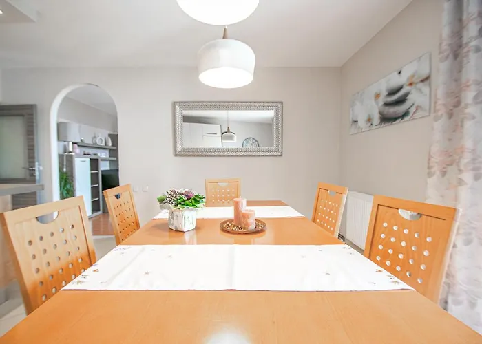 Two-bedroom In Xcvii *