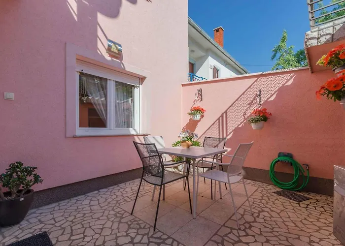 Two-bedroom In Xcvii Lägenhet Crikvenica